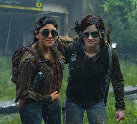 Crazy Pfp For Discord, Last Of Us Profile Picture, Tlou Matching Pfp Joel And Ellie, Dina Tlou Fanart, Dina And Ellie Tlou, The Last Of Us Matching Pfp, Ellie And Riley Photobooth, Tlou Ellie And Dina, Ellie And Dina Matching Pfp