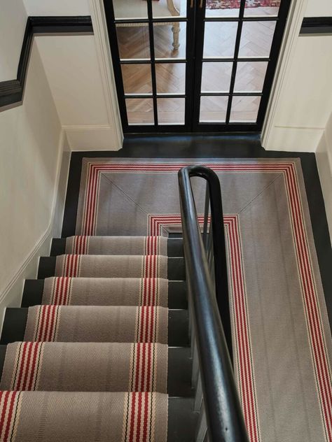 Stair Runner Inspiration Gallery Staircase Runner With Rods, Classic Stair Runner, Roger Oates Stair Runner, Runner On Stairs With Landing, Stair Runner With Landing, Modern Stair Runner, Stairs Runners, Stair Runner Ideas, Roger Oates