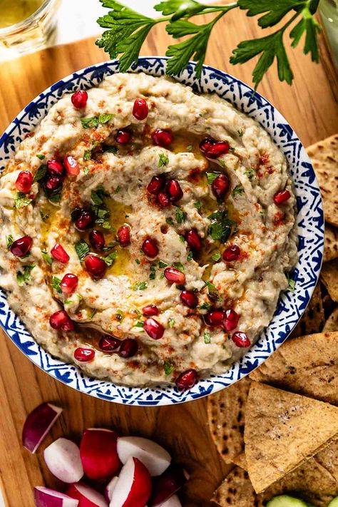 Baba Ganoush Recipe - Foolproof Living Baba Ghanouj Recipe, Babaganoush Recipe Authentic, Baba Ganoush Recept, Lebanese Appetizers, Roasted Whole Eggplant, Authentic Baba Ganoush Recipe, Eggplant Tahini, Greenland Food, Baba Ghanoush Recipe