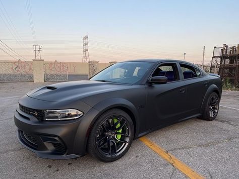 Matte Black Dodge Charger, Dodge Charger Wrap Ideas, Charger Wrap Ideas, Scat Pack Charger, Black Dodge Charger, Hellcat Srt, Black Charger, Dodge Charger Hellcat, Dodge Challenger Srt Hellcat