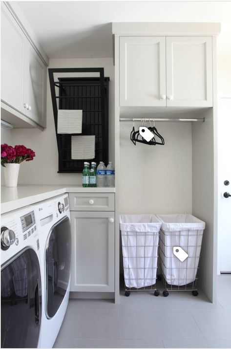 L Shaped Laundry, Bloxburg Laundry Room Ideas, Efficient Laundry Room, Traditional Laundry Room, House Laundry Room, Laundry Room/mudroom, Recessed Panel Cabinets, Stylish Laundry Room, Dream Laundry Room