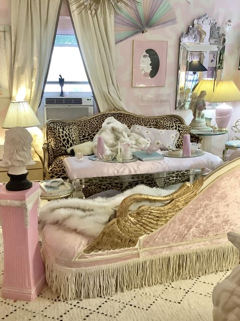 Cohesive Maximalism, Hollywood Glam Aesthetic Room, 80s Entryway, Maximalist Decor Pink, Pink Mantle Decor, Pink Nyc Apartment, Eclectic Feminine Decor, Girly Maximalist Bedroom, Pink Maximalist Decor