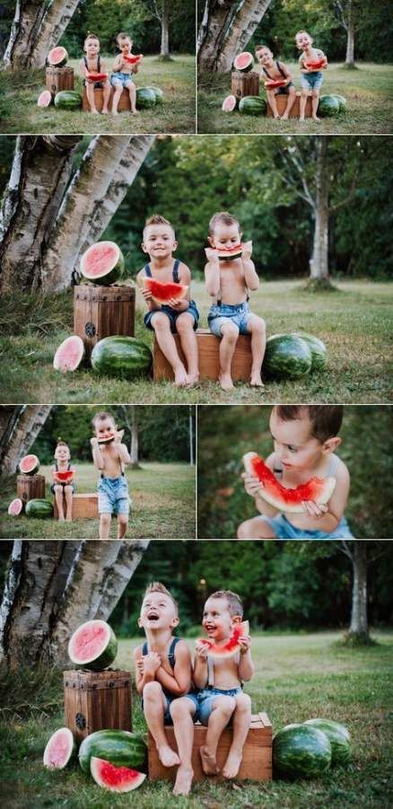 Watermelon Pics, Photography Poses Summer, Summer Mini Sessions, Mini Session Themes, Stand Photography, Photography Lighting Techniques, Photography Hashtags, Sibling Photo Shoots, Forest Photoshoot