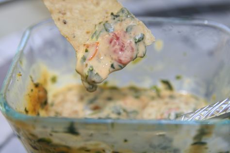 “Gringo” Queso Dip Spinach Queso Dip, Cooking Sausage, Queso Dip, Monterey Jack, Think Food, Party Food Appetizers, Game Day Food, Aioli, Dip Recipes