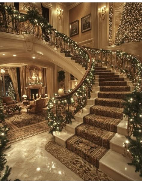 Holiday Hosting Ideas, Old Money House, Luxury Christmas Decor, Christmas Aesthetics, Christmas Luxury, Holiday Hosting, Cozy Christmas Decor, Dream Life House, Christmas Mantel Decorations