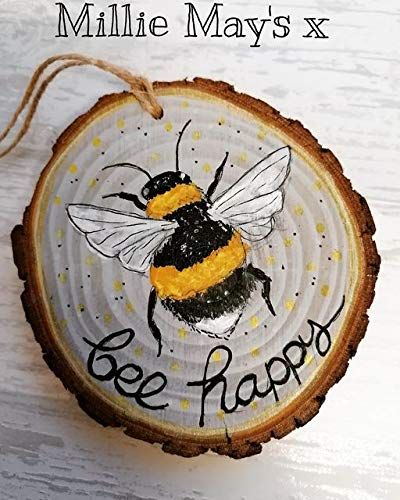 Bee Happy Painting, Log Slice Painting, Wood Slice Painting Ideas Easy, Log Painting Ideas, Ideas With Wood Slices, Log Slices Ideas, Wood Slice Art Paint, Wooden Plaque Ideas, Log Slice Crafts