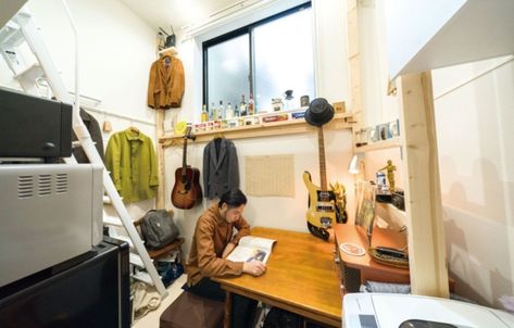 Japanese Studio Apartment, Japanese Small Apartment, Tiny Japanese Apartment, Japanese Apartment Interior, Japanese Room Ideas, Japanese Room Decor, Japanese Interior Design Modern, Japanese Small House, Small Room Interior