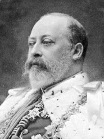 Edward VII, king of the United Kingdom of Great Britain and Ireland from 1901 to 1910. Queen Victoria Children, Alexandra Of Denmark, Queen Alexandra, King Edward Vii, King George V, English Royalty, John Brown, King Edward, House Of Windsor