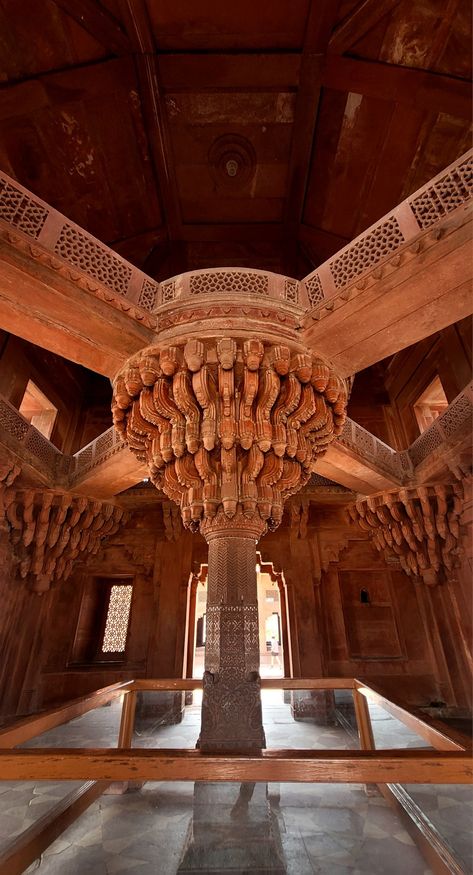 Fatehpur Sikri Architecture, Udaipur Aesthetic, Delhi Architecture, Delhi Aesthetic, Fatehpur Sikri, Aesthetic Landscape, Travel Infographic, Asian Architecture, Travel India