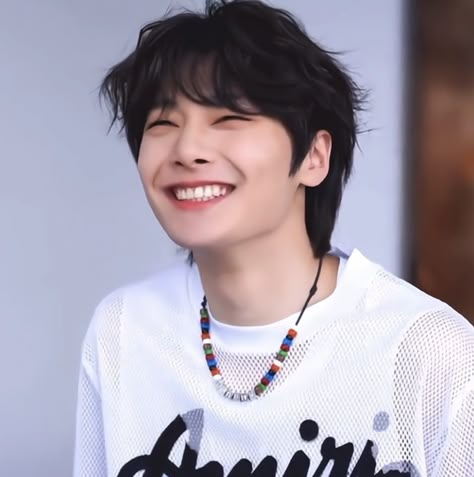 I N Smile, Maknae On Top, Kpop Smile, Jeongin Cute, Stay Kids, I N, Jeongin Smile, Skz I.n Cute, I.n Laughing