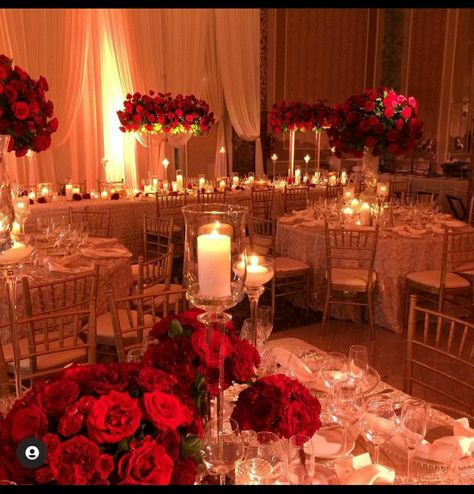 Quince Red And Gold Theme, Quince Decorations Red And Silver, Quiencera Themes Red, Rose Quinceanera Theme, Red Quinceanera Ideas Decor, Red And Gold Quinceanera Theme, Red Quince Decorations, Quince Decorations Red, Red And Gold Quinceanera Decorations