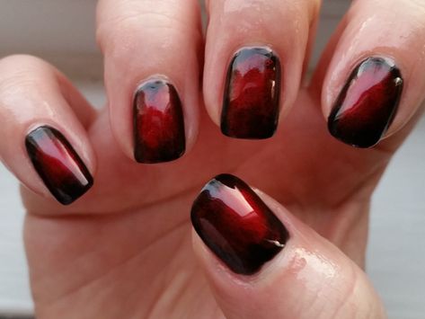 Red And Black Nail Polish Ideas, Red Galaxy Nails, Red Gradient Nails, Gradiant Nails, All Nails, Ultra Beauty, Red Gradient, Red Manicure, Red Polish