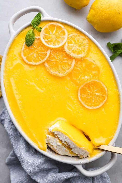 Lemon Tiramisu Recipe - The Recipe Critic Beautiful Lemon Desserts, Lemon Curd Slice, Beautiful Summer Desserts, Lemon Teramasoo, Vegan Lemon Tiramisu, Citrus Desserts Easy, Lemon Curd Dessert Recipes, Citrus Tiramisu, Lemon Flavored Desserts