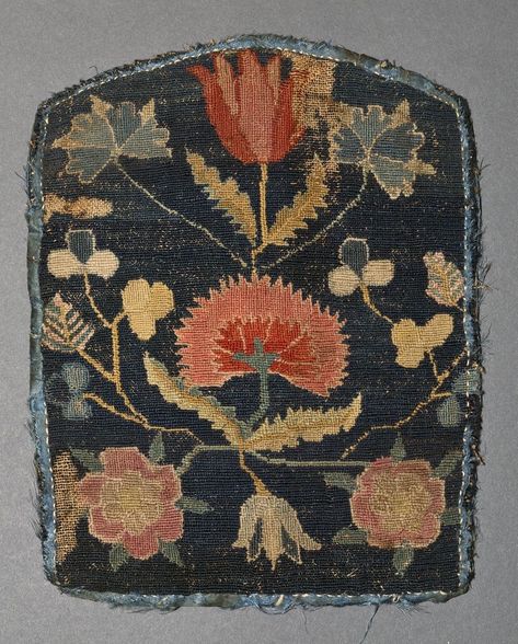 Winterthur Museum, Arte Folk, Antique Embroidery, Antique Samplers, Hand Hooked Rugs, Penny Rugs, Hooked Rugs, Antique Textiles, Wool Applique