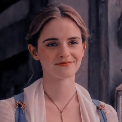 Emma Watson Beauty And The Beast Icon, Emma Watson Aesthetic Icons, Emma Character, Belle Icon, Belle Aesthetic, Emma Watson Harry Potter, Emma Watson Belle, Beauty And The Beast Movie, Belle Beauty And The Beast