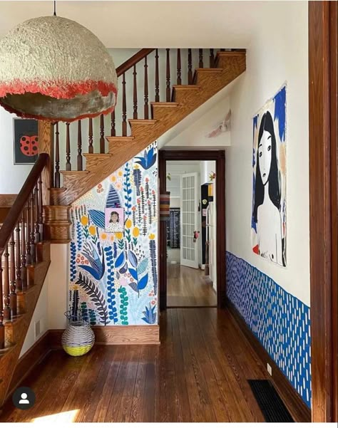 Boho Entryway Door, Hand Painted Staircase Mural, Decor For Older Homes, Half Wall Stencil Ideas, Indie Wall Mural, Creative Diy Furniture, Art On Top Of Wallpaper, Diy Spanish Style Home, Apartment Mural Wall