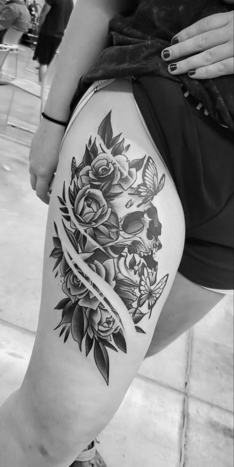 Front Thigh Cover Up Tattoo Women, Hip Leg Tattoo For Women, Big Thigh Tattoos, Front Leg Tattoo, Thigh Tattoo Ideas Female, Side Leg Tattoo, Front Thigh Tattoos, Thigh Piece Tattoos, Upper Leg Tattoos