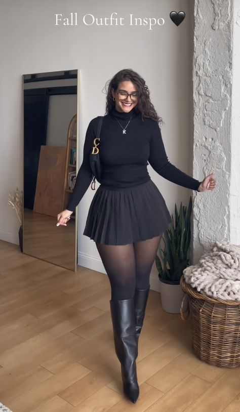 Skirt With Stockings Outfit Black, Turtleneck And Skirt Outfit, Skirts And Tights Outfit, Black Skirt Winter Outfit, Casual Outfits With Heels, Winter Date Night Outfit Dressy, Skirt With Stockings Outfit, Cool Winter Outfits, Skirt And Stockings Outfit