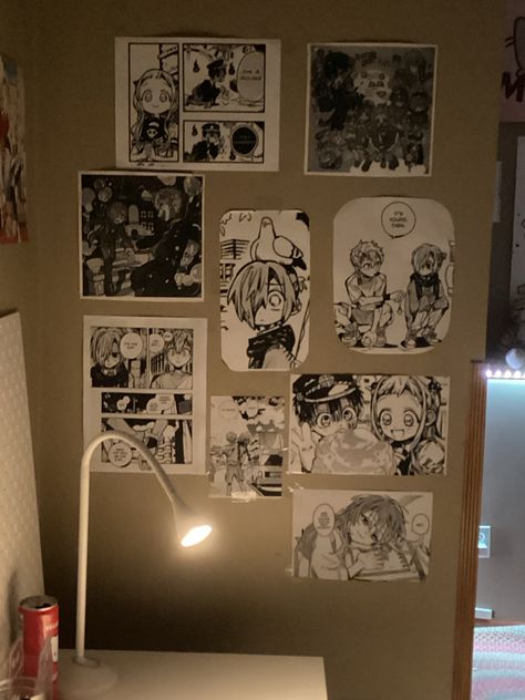 Otaku Core, Manga On Wall Room, Anime Wall Inspo Bedroom, Anime Manga Aesthetic Room, Anime Manga Wall Room Decor, Anime Poster Wall Bedroom Ideas, Anime Diys, Kawaii Room Decor, Anime Room