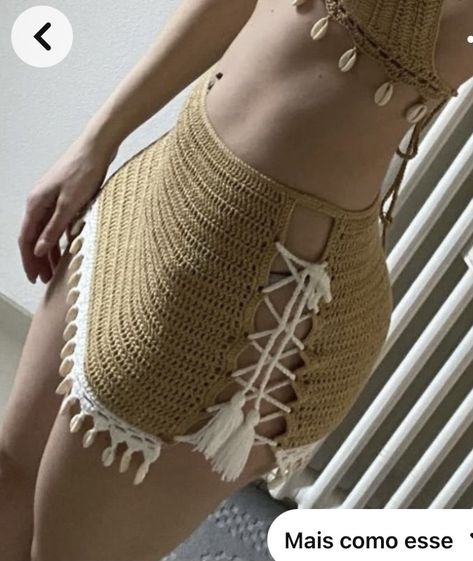 Crochet Three Piece Outfit, Crochet Skirt Mini, Crochet Set Outfit Skirts, Mini Crochet Skirt, Crochet Mini Skirt Pattern, Bikinis A Crochet, Crochet Set Outfit, Mini Skirt Crochet, Crochet Sundress