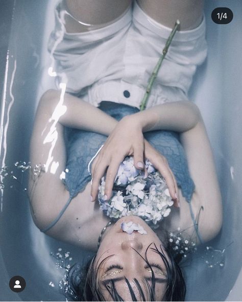 Laying In Water Aesthetic, Laying Down Reference Photo, Lying In Water Reference, Laying In Tub Reference, Water Reference Photos, Limping Pose Reference, Sitting In Bathtub Pose, Person Laying Down Reference Top View, Sleepy Photography