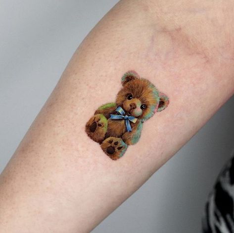 pinterest: hezzprice Tattoos Bear, Small Cute Tattoos, New Tattoo Styles, Korean Tattoo Artist, Surreal World, White Ink Tattoo, Bear Tattoos, Skeleton Tattoos, Bear Tattoo