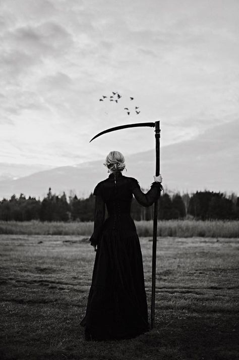 Grim Reaper Woman, Reaper Woman, Southern Gothic, Witchy Woman, Pirate Ship, Bob Dylan, Grim Reaper, Photo Album, Halloween