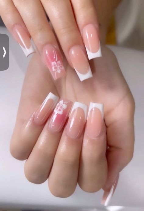 Hibiscus Nail Design, Summer Nails Hibiscus, Nails Hibiscus, Hibiscus Flower Nails, Hibiscus Nails, Acrylic Inspiration, Acrylic Nails Almond Shape, Holiday Acrylic Nails, Junior Prom