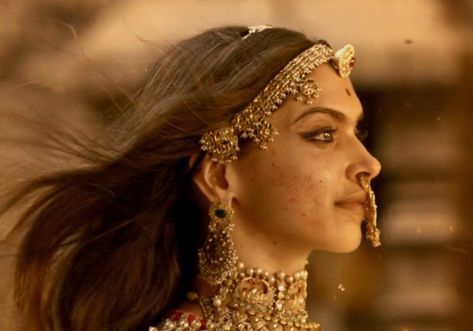 Mehrunissa Padmaavat, Ram Leela Deepika Padukone, Rani Padmavati, Weeping Woman, Bruce Lee Art, Medieval Era, Sanjay Leela Bhansali, Kali Goddess, Back To Reality