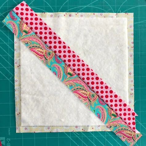 THE EASIEST QUILT BLOCK TO MAKE -THE STRING BLOCK Strip Quilt Patterns, Making A Quilt, Quilt Blocks Easy, Strip Quilt, String Quilt, Jelly Roll Quilt Patterns, Quilting Designs Patterns, Scrappy Quilt Patterns, Quilt Block Patterns Free