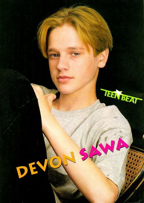 Devon Sawa Cute Guy Haircuts, Devon Sawa, 90s Actors, 90s Men, Teen Magazine, Success Affirmations, Money Affirmations, Mens Hairstyles Short, Cute Actors