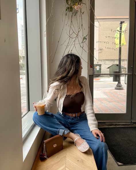 A cute casual outfit for a coffee shop date to spice things up 🍂🧸🤎☕️ Cafe Date Outfit, Coffee Shop Date, Casual Date Outfit, Cafe Outfit, Coffee Date Outfit, Cute Casual Outfit, Girl Money, Coffee Date Outfits, Coffee Outfit