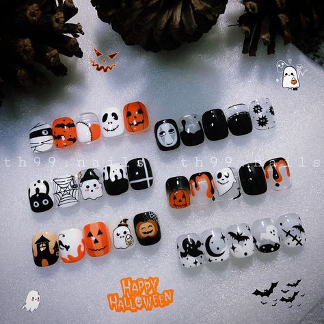 Halloween nail designs Halloween nails design nail nail design nails nail art nail designs nail polish nails acrylic nail art designs nail ideas nails art nail art ideas nails ideas nails inspiration nail tips nail inspo winter nail designs winter nail colors winter nails acrylic winter nails design winter nail idea winter nails ideas winter nails idea winter nails simple winter nails 2023 Gelish Halloween Nails, Korean Halloween Nails, Nail Halloween Designs, Halloween Cute Nails, Winter Nails Simple, Nails Design Winter, Acrylic Winter Nails, Nail Inspo Winter, Nails Ideas Winter