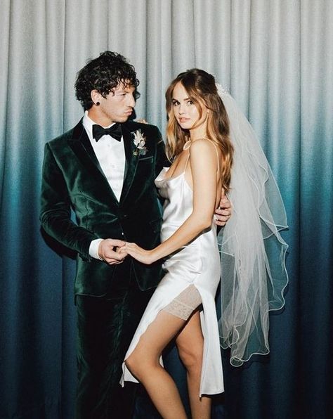 Vegas Wedding Dress, Vegas Bride, Bridal Atelier, Bridal Skirts, Vogue Wedding, Debby Ryan, Intimate Wedding Ceremony, Celebrity Dads, Vegas Wedding