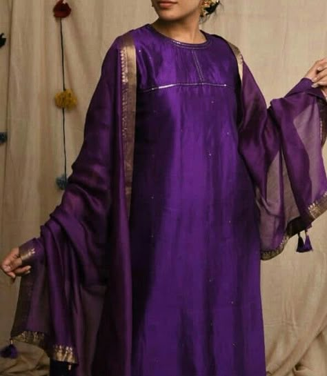 Purple Silk Suit Indian, Purple Kurti Designs, Silk Kurtas, Simple Kurta, Kaftan Designs, Silk Suits, Simple Kurta Designs, Latest Dress Design, Casual Indian Fashion