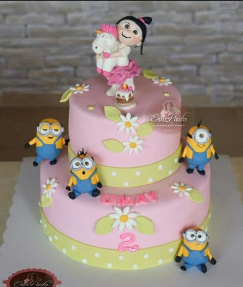 Adorable Despicable Me cake featuring Agnes, her unicorn, and Minions galore! Girl Minion Cake, Agnes Minions, Minion Girl Party, Girl Minion Birthday Party, Despicable Me Cake, Minion Birthday Cake, Despicable Me Party, Girl Minion, Happy Birthday Minions