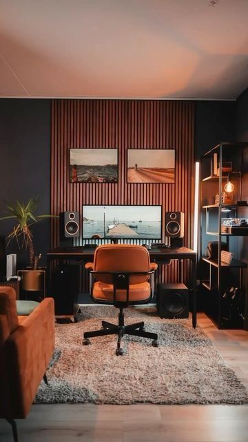 Studio In Casa, Home Music Rooms, Modern Home Offices, Home Studio Setup, Music Rooms, Wooden Ceiling, Cozy Home Office, Small Home Offices, Interior Design Per La Casa