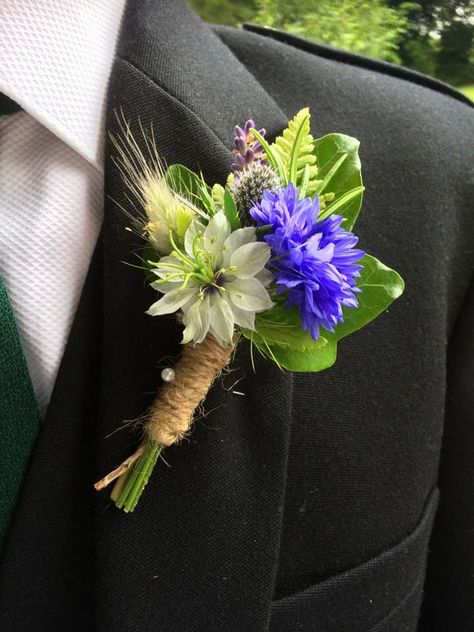 Homegrown seasonal buttonhole for a July wedding with cornflower and nigella Grow Your Own Wedding Flowers, Cornflower Wedding, August Wedding Flowers, Cornflower Blue Wedding, Wedding Buttonholes, Flowers To Grow, Holly Wedding, 10 Flowers, In Her Garden