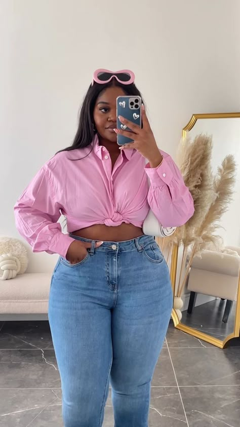 Casual Girly Outfits Plus Size, Everyday Outfits Midsize, Pink Outfit Plus Size, Birthday Dinner Outfit Plus Size, Thick Body Outfits Casual, Pink Plus Size Outfits, Plus Size Summer Outfits Black Women, Thick Baddie Aesthetic, Plus Size Summer Outfits 2023