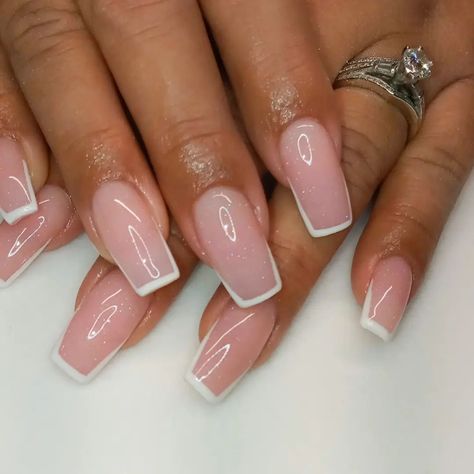 Clear Pink Gel Nails Short, Tiny French Tip Nails, Outlined Nails Square, Pink Nails With Glitter Tips, Glitter Outline Nails, Outlined French Tip Nails, Outline French Tip Nails, Tapered Square French Tip Nails, Modest Nails