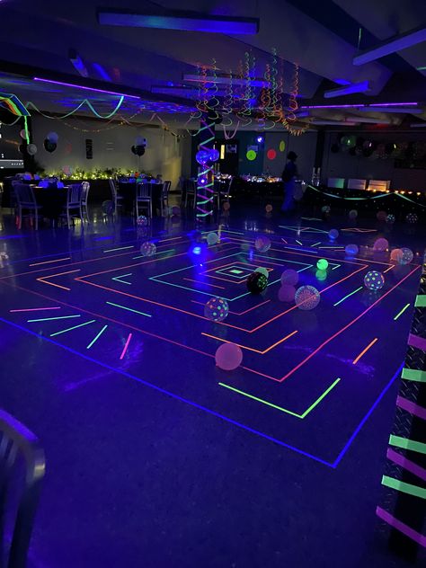 Glow Dance Floor, Glow In The Dark Homecoming Theme, Halloween Party Glow In The Dark, 5th Grade Dance Themes, Glow In The Dark Themed Party, Glow In The Dark Prom Theme, Neon Hoco Theme, Glow Prom Theme, Glow In The Dark School Dance