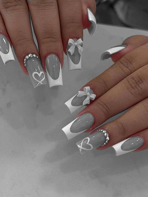 Gray Birthday Nails, Grey Acrylics, Grey And Pink Nails, White Nail Ideas, Bow Nail Designs, Engagement Nails, Bow Nails, Grey Nails, Bow Nail