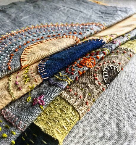 Slow Stitching Ideas, Slow Sewing, Boro Stitching, Embroidery Stitches Beginner, Sashiko Stitching, Textile Art Embroidery, Stitching Ideas, Sashiko Embroidery, Visible Mending