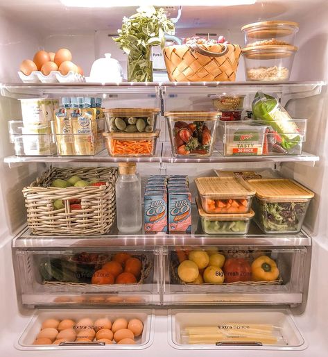 Healthy Fridge, Kitchen Decor Sets, Pantry Fridge, French Kitchen Decor, Desain Pantry, Pantry Shelving, Organization Kitchen, Fridge Storage, Kitchen Organisation