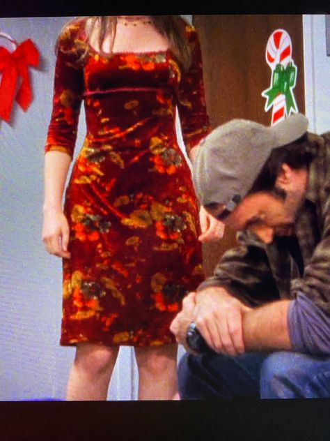 Rory Gilmore Red Dress, Rory Gilmore Dress, Rory Gilmore Fits, Red Dress Formal, Movie Fits, Rory Gilmore Style, Gilmore Girls Fashion, Christmas Nostalgia, Gg Outfits