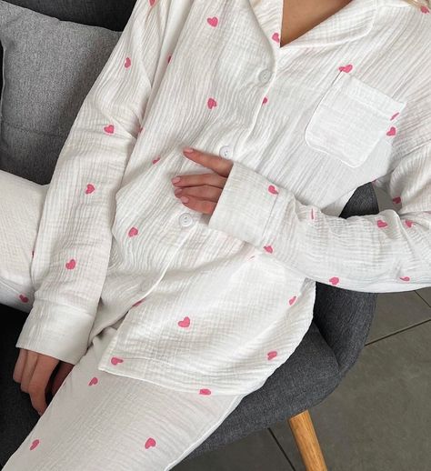 This Womens Pajama Sets item by SleepAndWalk has 1678 favorites from Etsy shoppers. Ships from Ukraine. Listed on May 26, 2024 Muslin Pajamas Women, Organic Pajamas Women, Gauze Pajamas, Cute Pyjama, Cute Pajama Set, Pajamas Dress, Bridal Party Bachelorette, Pajamas Aesthetic, Cute Pajama