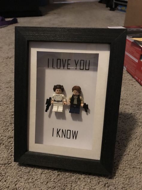 Star Wars Gift Idea – I Love You…I Know Diy Star Wars Gifts, Star Wars Valentines, Valentines Day Gifts For Friends, Handmade Gifts For Boyfriend, Romantic Gifts For Him, Star Wars Diy, Husband Valentine, Valentine Gifts For Husband, Bf Gifts