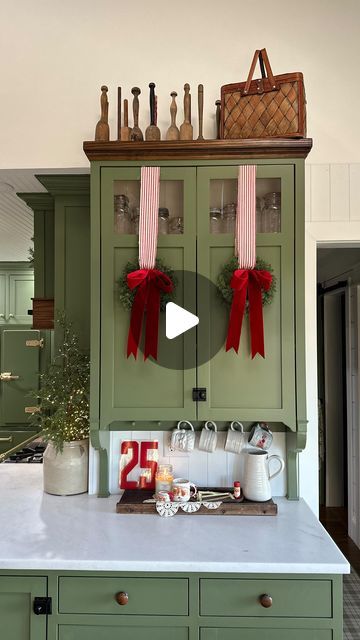 • Emily Altier • on Instagram: "Everything I used to create this look is from Hobby Lobby! I bought a yard of red ticking strip fabric and cut it into strips. The mini wreaths were $3.99 each. The felt I already had. Command hooks were a must to seamlessly hang with no damage. I love making bows with ribbon and luckily had found 5 I had already made last year and only had to make one more. I feel like this is a big look for a small price. Would you hang something like this on your kitchen cabinets?
.
.
.
.
#greenkitchen #redbows #hobbylobby #hobbylobbyfinds #cabinetdoorwreath #christmaskitchen #christmaskitchendecor #greencabinets #christmaswreath" Bows With Ribbon, Strip Fabric, Making Bows, Command Hooks, Christmas Kitchen Decor, Mini Wreaths, Green Cabinets, 2024 Christmas, Green Kitchen