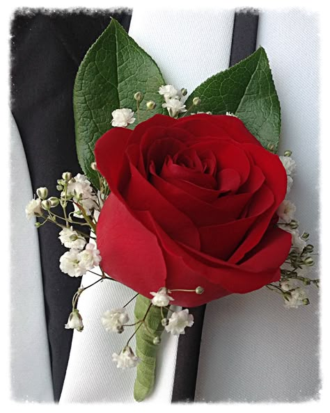 Red rose and baby's breath with a bit of greenery for guys Boutonnieres idea Pink And Red Boutonniere, Rose Boutineer Ideas, Red Rose Boutonniere Prom, Bridal Bouquet With Red Roses, Red Rose Boutonniere Wedding, Red Boutonniere Wedding, Red Rose Boutineer, Red Rose Prom Bouquet, Corsage And Boutonniere Set Red