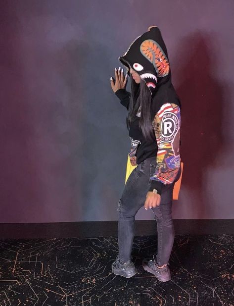 Bape Hoodie Outfit Girl, Bape Jacket Outfit, Bape Hoodie Outfit, Bape Jacket, Outfits Black Women, Bape Hoodie, Women Hoodies, Hoodie Outfit, Black Women